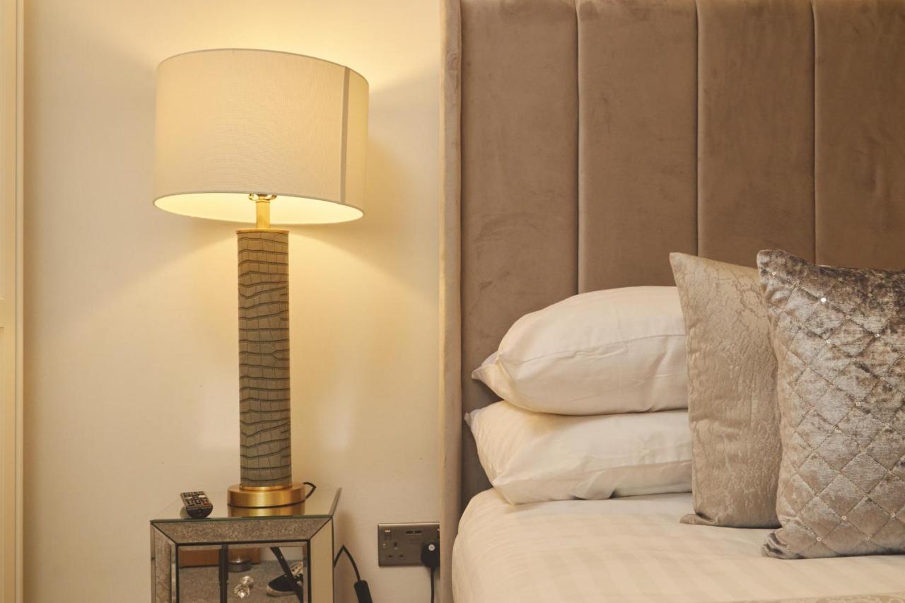 Deluxe City Modern Apt&Free Parking No Balcony Leeds  Ngoại thất bức ảnh